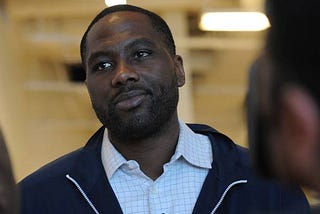 Elton Brand Becomes Sixers Gm