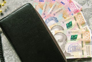 101 Ways to Invest in Yourself and Build Wealth in 2025