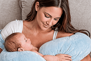 Breastfeeding-Pillow-1