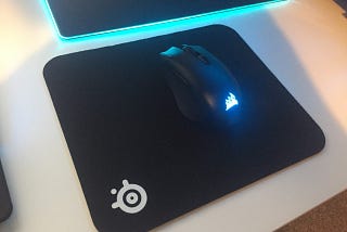 SteelSeries QcK Small Review