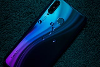 HUAWEI MATE 20 LITE.