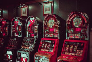 Canlı Bahis ve Slot oyuncusu!