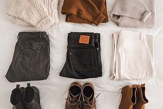 How to Start a Capsule Wardrobe: The Staples