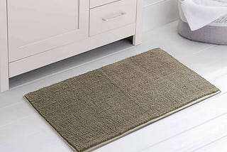 subrtex-chenille-bathroom-rugs-soft-super-water-absorbing-shower-mats-16x24-taupe-brown-1