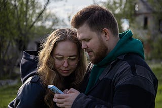 Scrolling Together