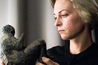 Female sculptor Aurelija Simkute