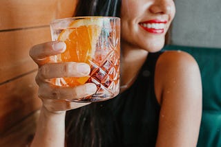 Try This Non-Alcoholic Negroni at Home | Crossip Alcohol-Free Spirits