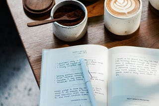 How to Keep Your Outline Handy When Writing