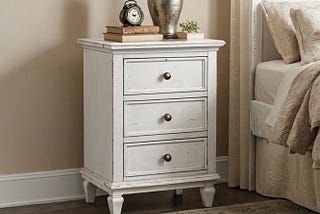 Tall-White-Nightstands-1