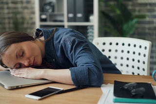 Is the 9–5 Job Really Dead? Or Are We Just Tired of It?