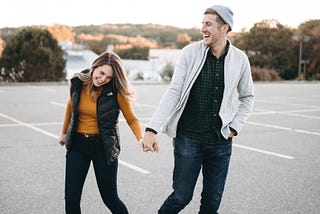 8 Secure Dating Behaviours That Make You Attractive