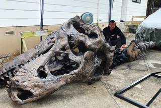 Raising Dinosaurs from Prehistoric to Modern Sculptures