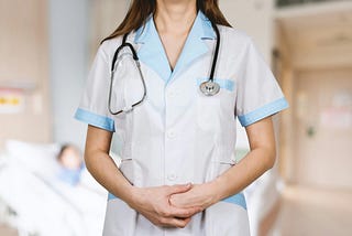 A Nurse’s Quick Thinking Saves an Elderly Man From Robbery