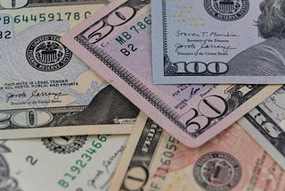 The $200 Secret: Online Strategies for Quick Cash