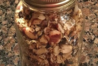 Granola in a jar. (credit photo Phrenssynnes)