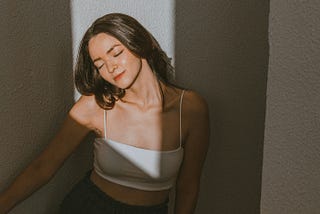 How Red Light Therapy Improves Your Looks and Sex Appeal