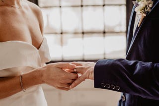 4 Researched-Based Reasons Why Couples Break Their Marriage Vows