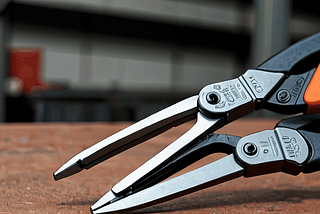 Spring-Clamp-Pliers-1