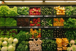 fresh vegetables in a grocery store display