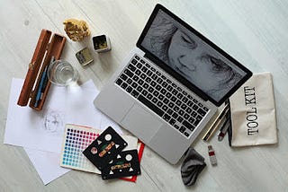 What You Need To Become A Graphic Designer