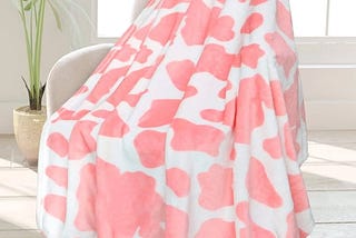 hseec-cute-strawberry-cow-print-blanket-soft-fleece-flannel-lightweight-pink-cow-blankets-cozy-warm--1