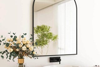 Elegant Black Arched Mirror for Bathroom Enhancement | Image