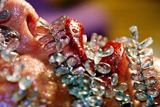 Grit & Glamour: Marilyn Minter’s Pop Art Aesthetic