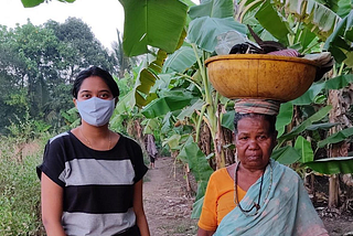 Civis volunteer (left) with a respondent