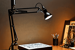 Magnifying-Lamps-with-Lights-1