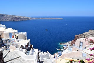 Sun, Sea, and Culture: Unveiling the Allure of Greece for Your Summer Escape