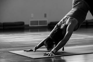😂 The Epic Yoga Mat Fail: When Gravity Wins! 😂