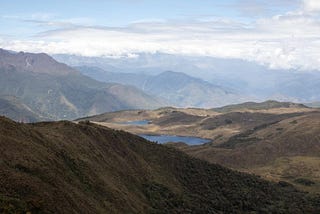 EN BÚSQUEDA DE NUEVOS CAMINOS