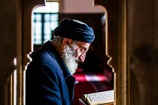 8 Ciri Guru Profesional Menurut Imam Al-Ghazali