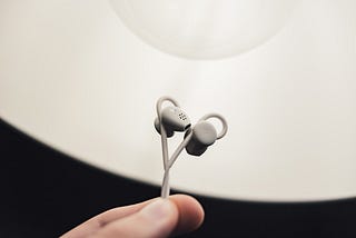 An analytical way to choose your next earphones