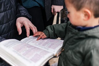 Spowiedź dzieci, czyli najczęściej ignorowany przykład molestowania seksualnego dzieci.