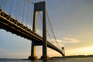 Bridging the Gap: Integrating SwiftUI with UIKit Using UIHostingController