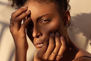 5 Signs You’re Gaslighting Yourself
