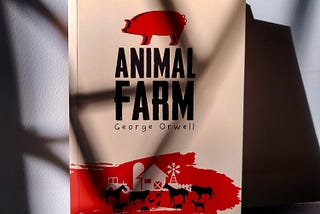 animal farm, george orwell, political novels, politicla thriller novels, stalin, novellas