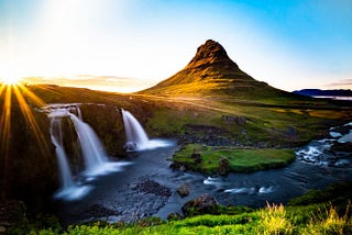 Like Minecraft: Through the West of Iceland