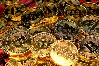Bitcoin’s Future: Forecasts and Possible Obstacles