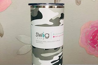 swig-incognito-camo-20-oz-tumbler-1