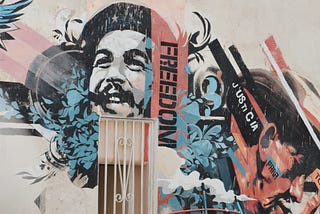 Kisah Ernesto Che Guevara: Pahlawan atau Penjahat dalam Revolusi Amerika Latin