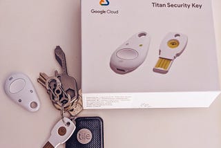 Review de las llaves de seguridad Titan Security Key como segundo factor de verificación (2FA)…