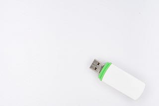 How to permanently save data with Vuex & localStorage in your Vue app