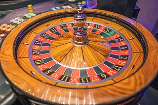 Investing vs. Gambling: Which is the Better Option?