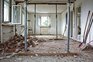 Understanding HDB Renovation Contractors