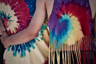Silent Nesters — The Tie-Dyed Microgeneration