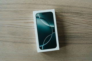 How the Halo Effect Shapes the Success of Tech Products