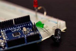 Embedded Controlling and Monitoring on Arduino with LabVIEW