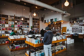 7 Loyalty Program Ideas for Your Small Bookstore